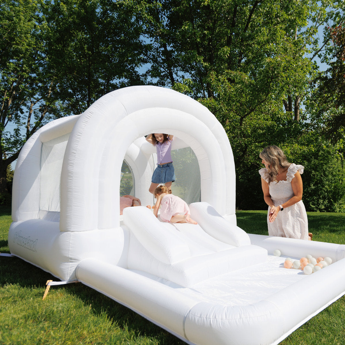 Lumen Daydreamer Mist Bounce House
